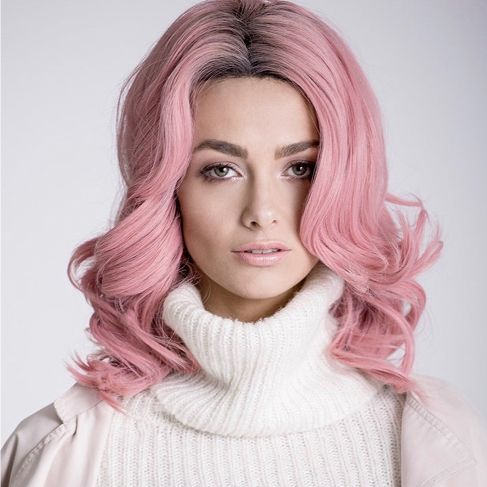 I8” Felicia Pink Wig 18” Wavy Lace Front Faux Wig